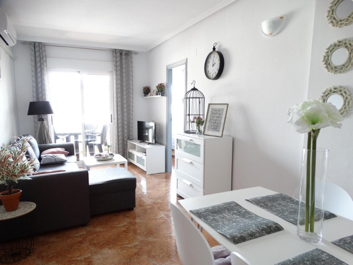 Apartamento Adrianna, Tomillo, Торрев'єха Екстер'єр фото