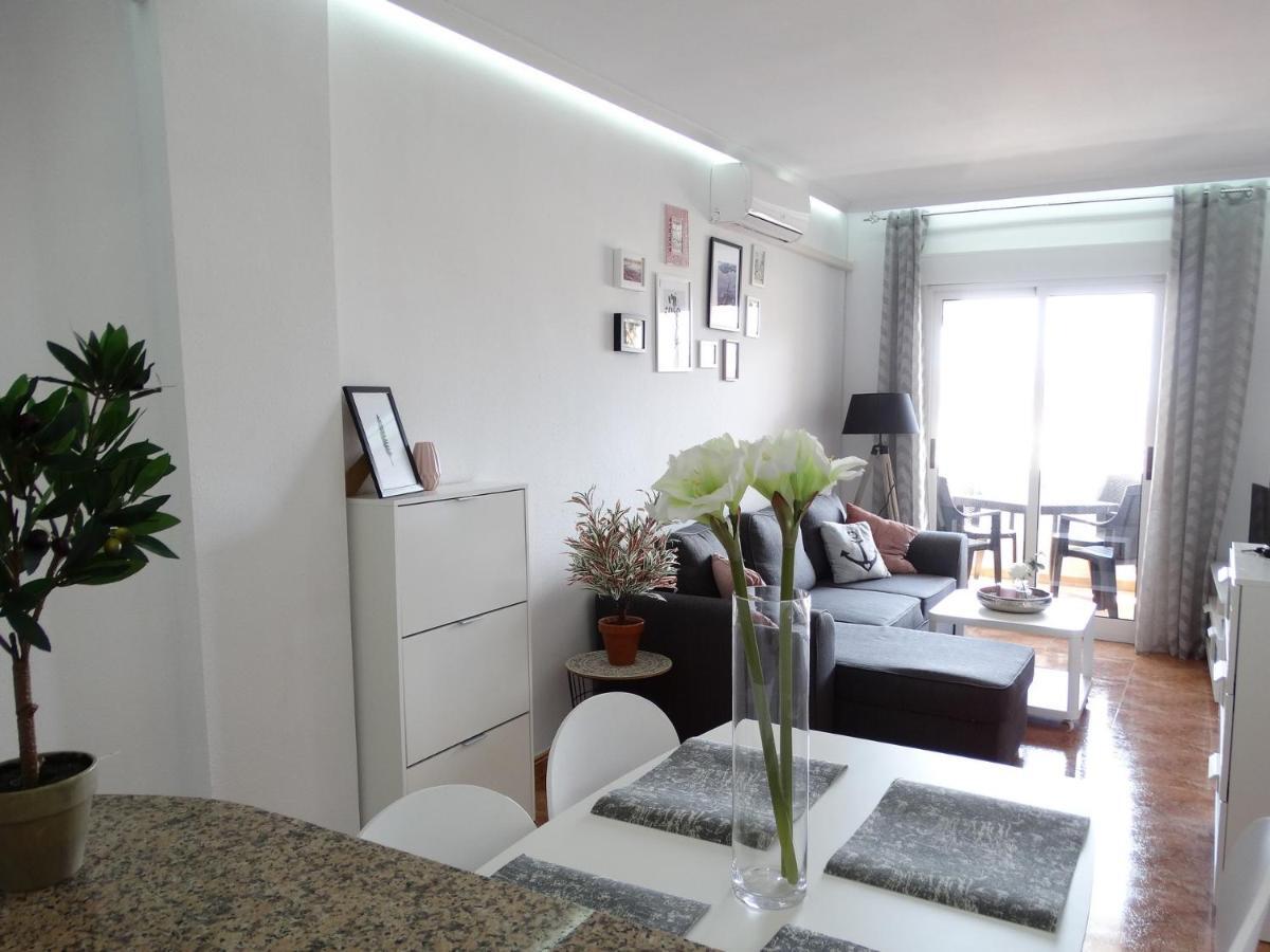 Apartamento Adrianna, Tomillo, Торрев'єха Екстер'єр фото