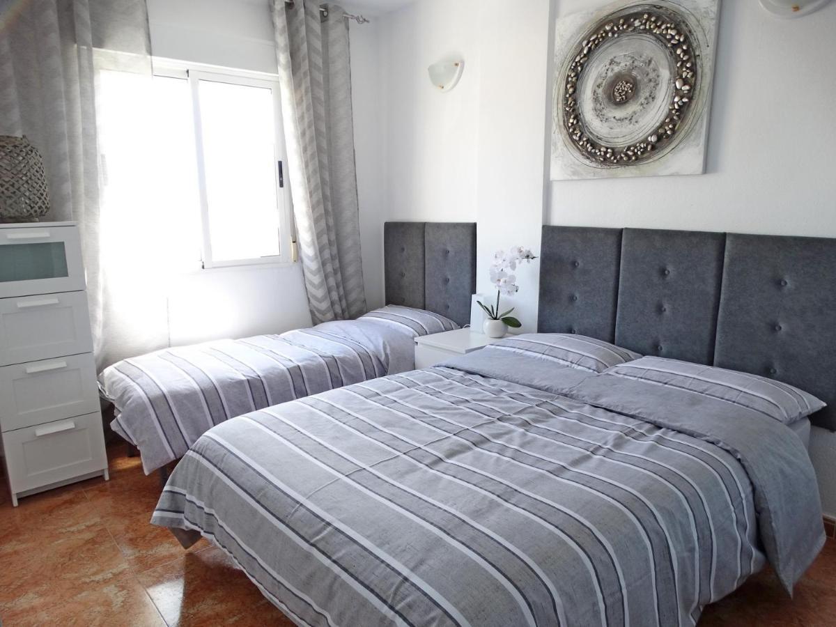 Apartamento Adrianna, Tomillo, Торрев'єха Екстер'єр фото
