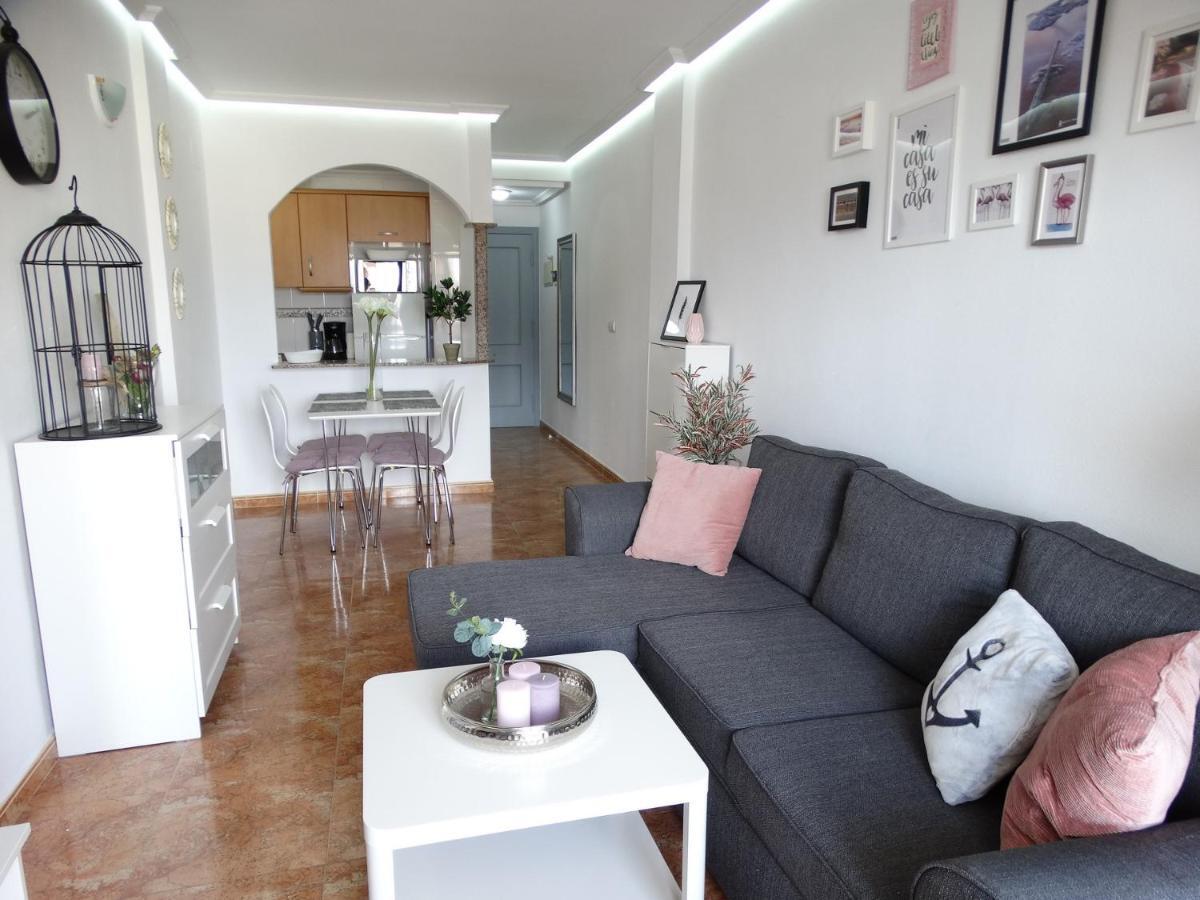 Apartamento Adrianna, Tomillo, Торрев'єха Екстер'єр фото